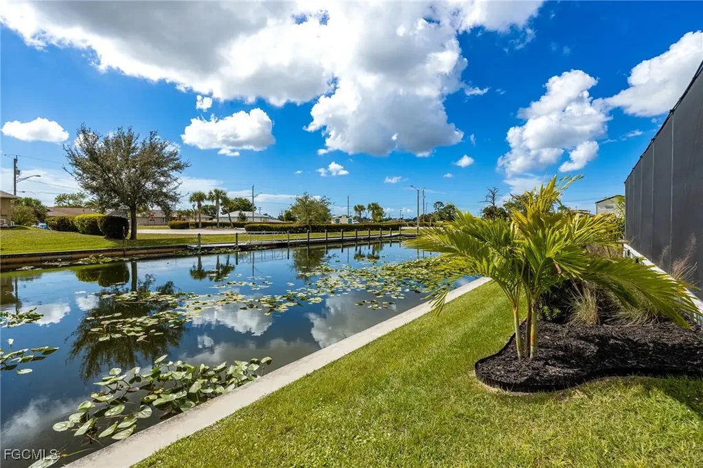 710 SW 15th Street Cape Coral FL 33991