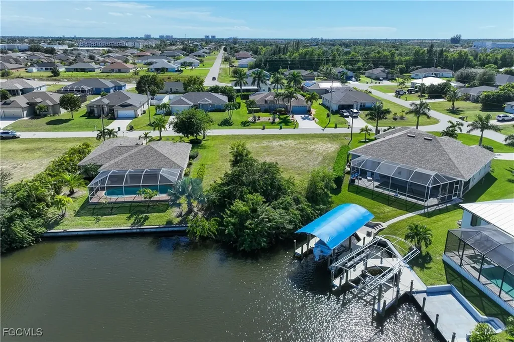 1727 SW 31st Lane Cape Coral FL 33914