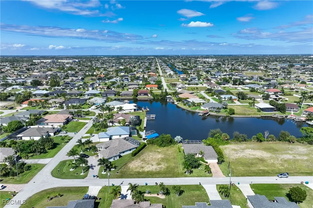 1727 SW 31st Lane Cape Coral FL 33914