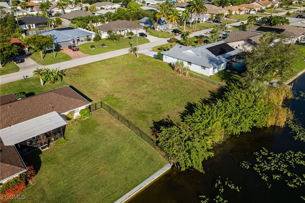 3803 SW 5 Place Cape Coral FL 33914