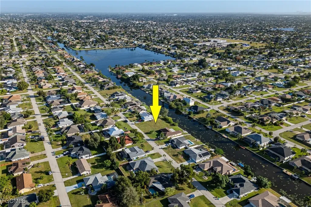 3803 SW 5 Place Cape Coral FL 33914
