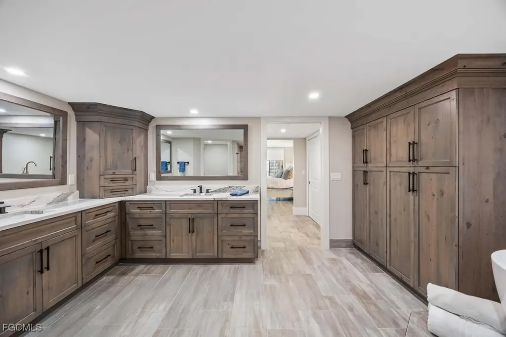 3131 W Gulf Drive Sanibel FL 33957