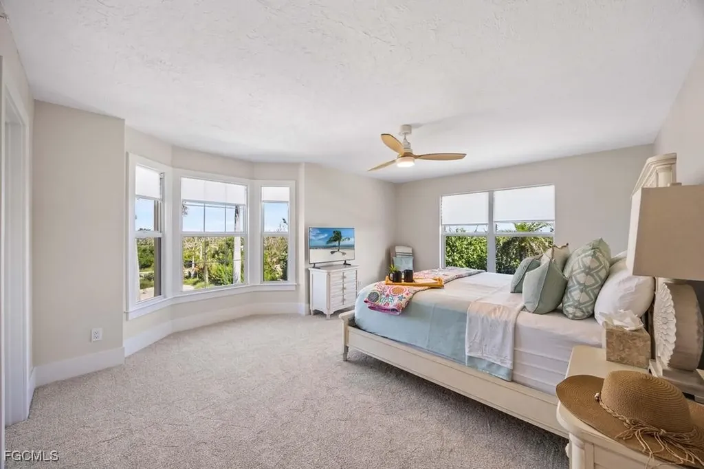 3131 W Gulf Drive Sanibel FL 33957