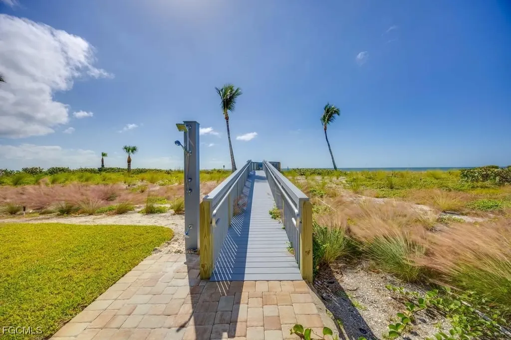 3131 W Gulf Drive Sanibel FL 33957