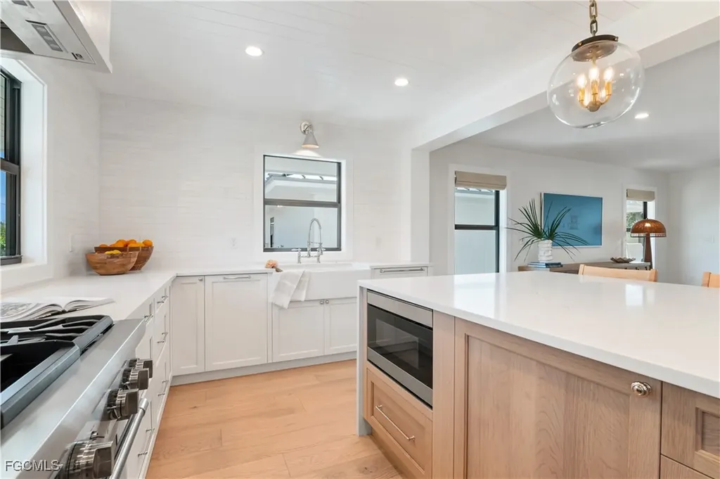 24 Beach Homes Captiva FL 33924