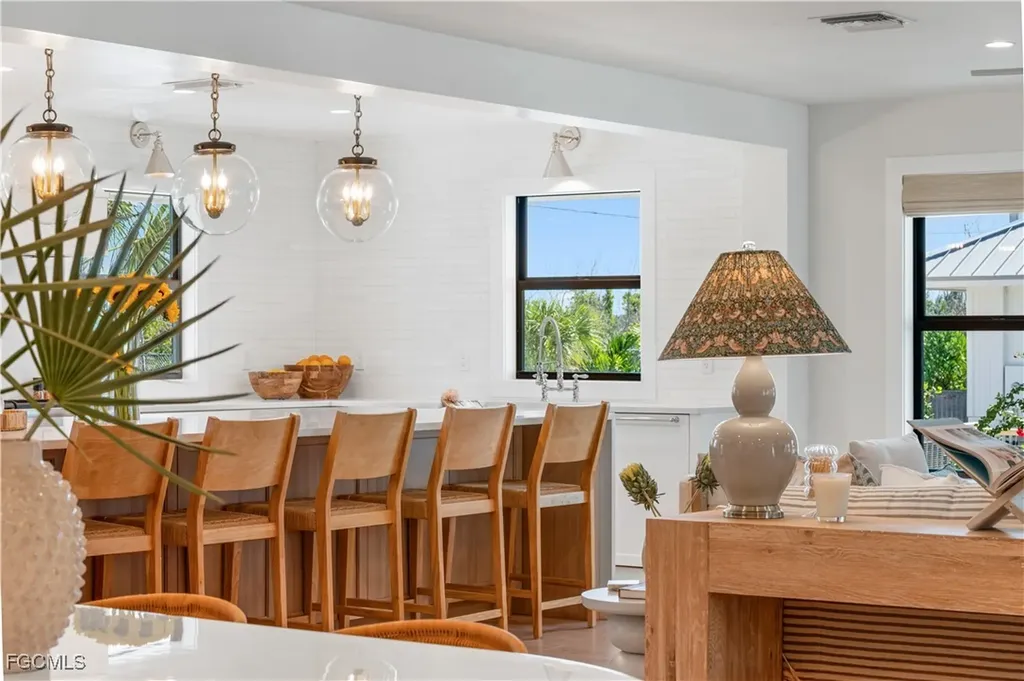 24 Beach Homes Captiva FL 33924