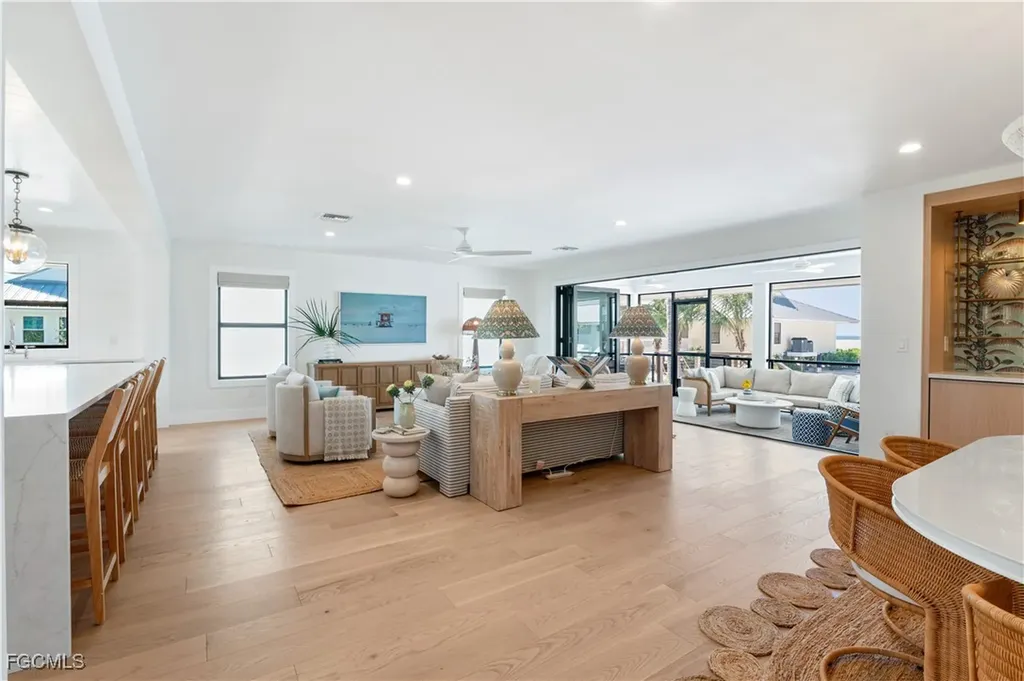 24 Beach Homes Captiva FL 33924