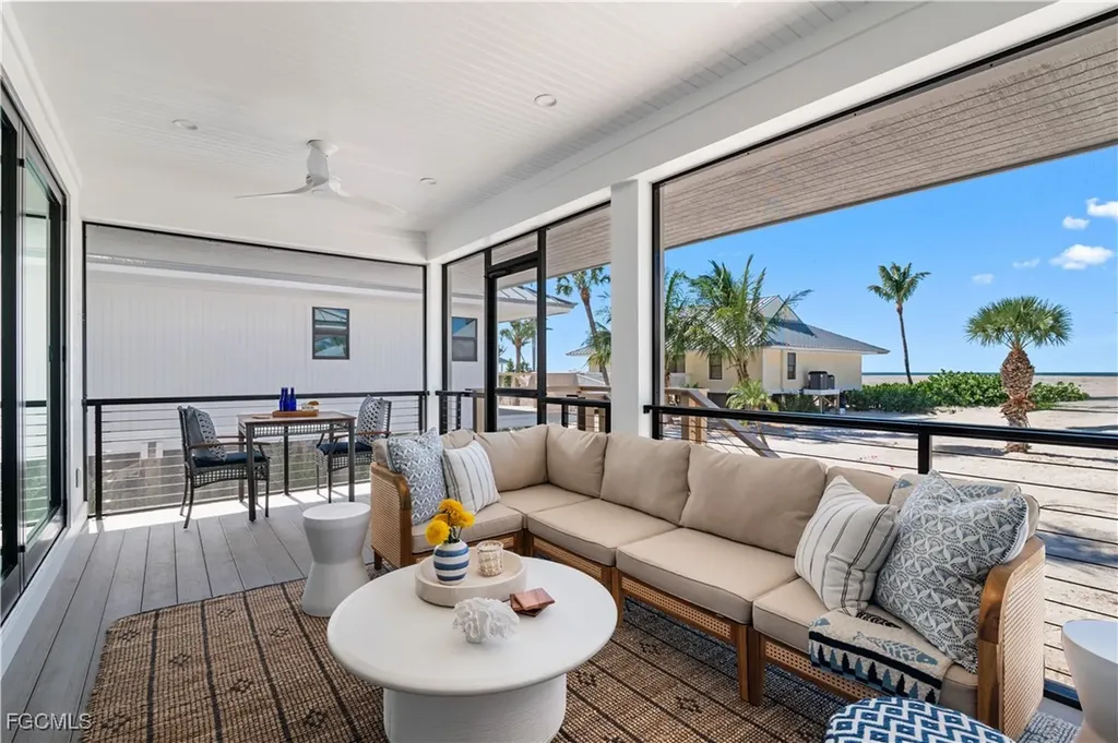 24 Beach Homes Captiva FL 33924