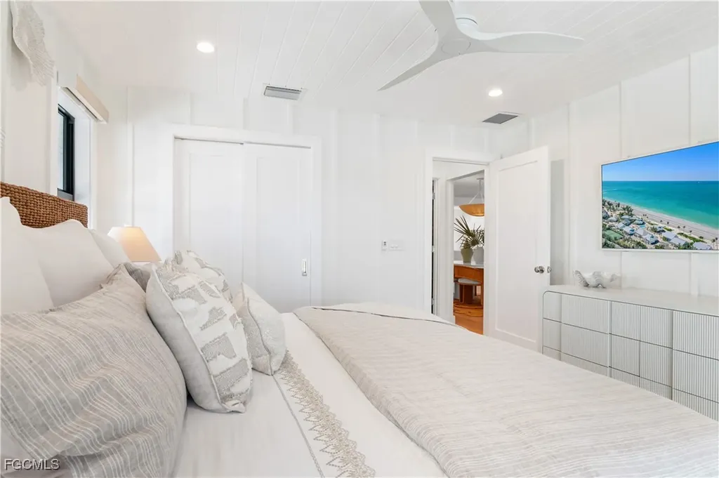 24 Beach Homes Captiva FL 33924