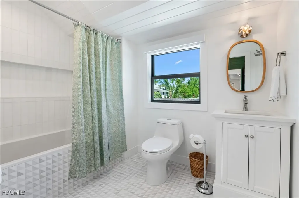 24 Beach Homes Captiva FL 33924