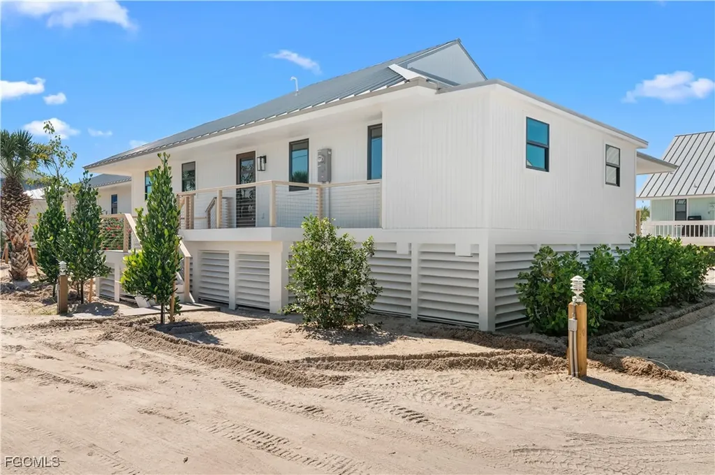 24 Beach Homes Captiva FL 33924