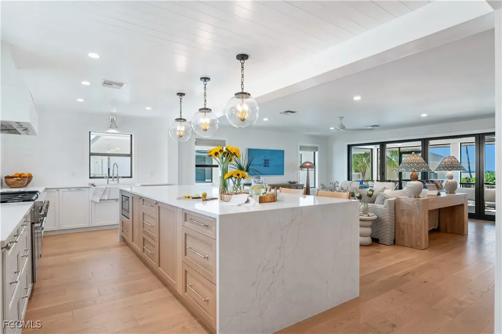 24 Beach Homes Captiva FL 33924