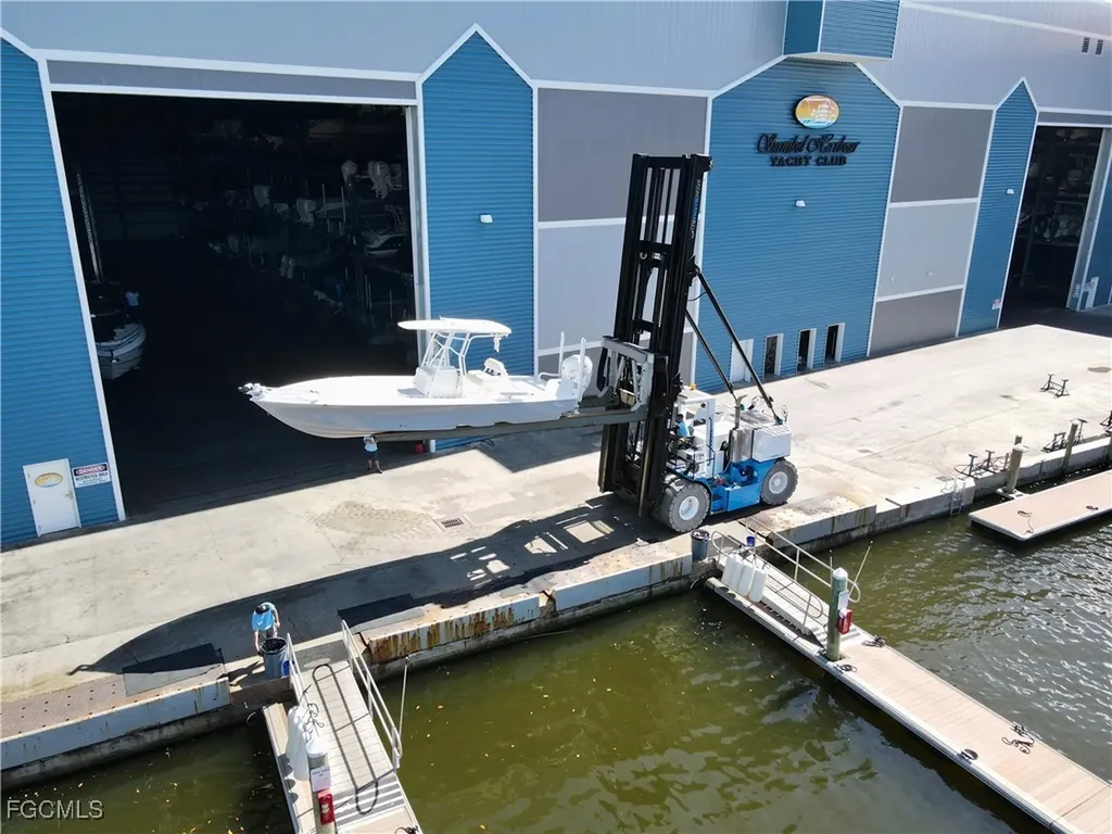 15051 Punta Rassa Road Fort Myers FL 33908