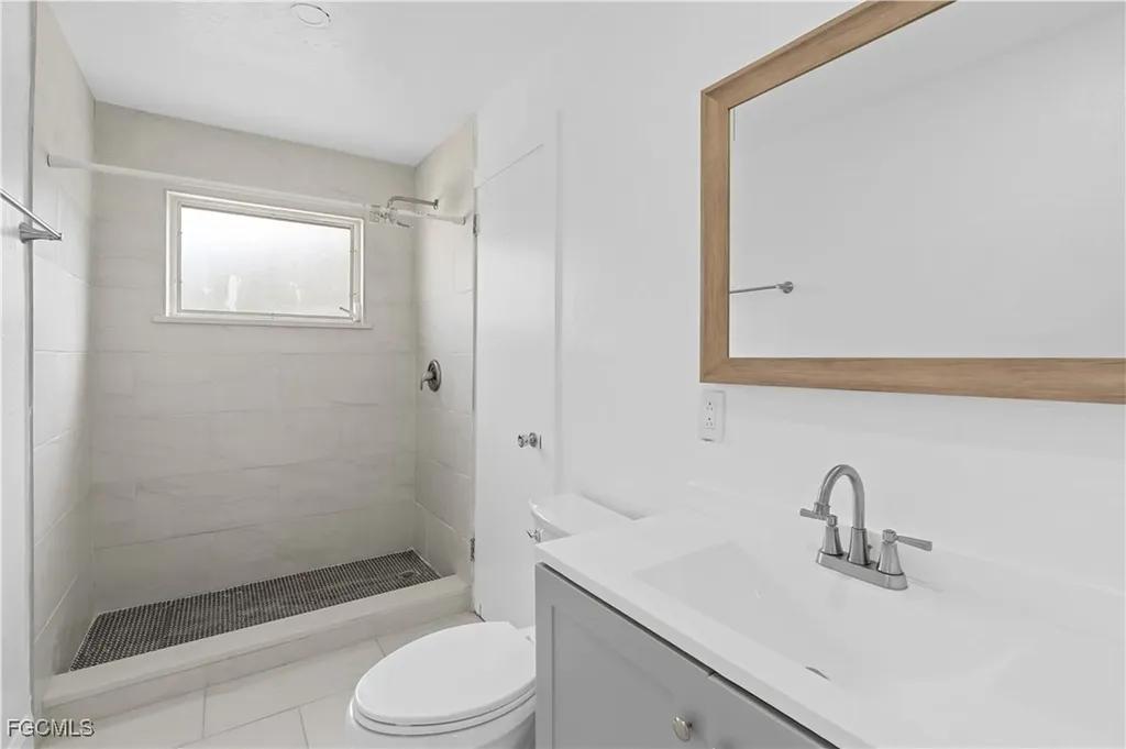 1450 Charles Road Fort Myers FL 33919