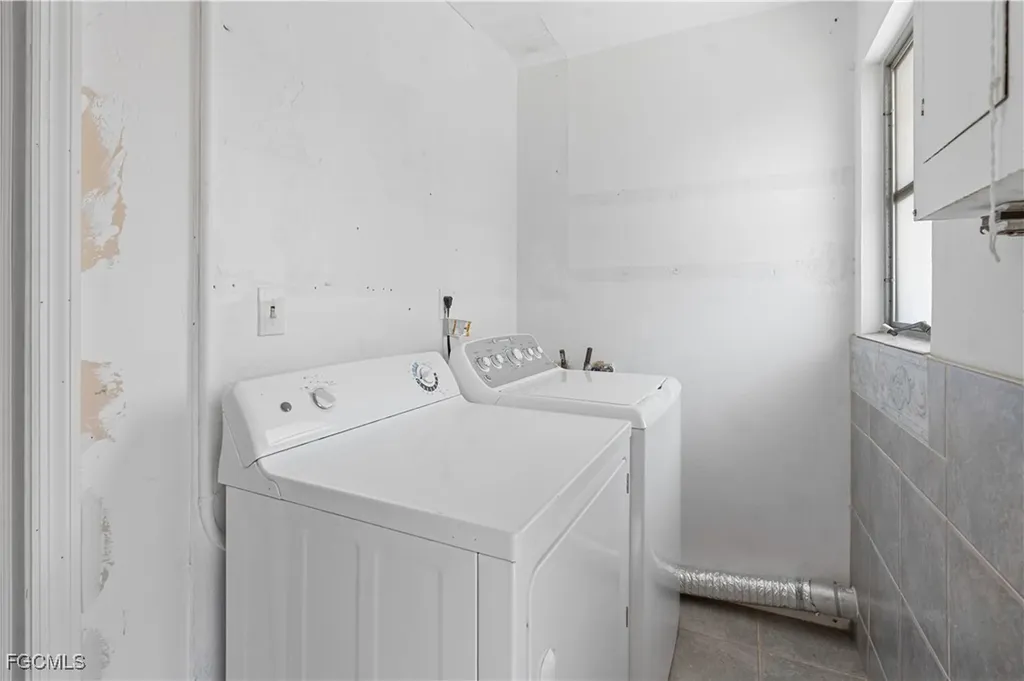 1450 Charles Road Fort Myers FL 33919