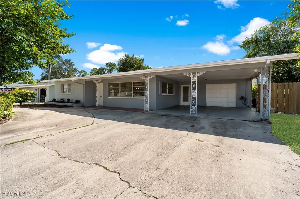 1450 Charles Road Fort Myers FL 33919