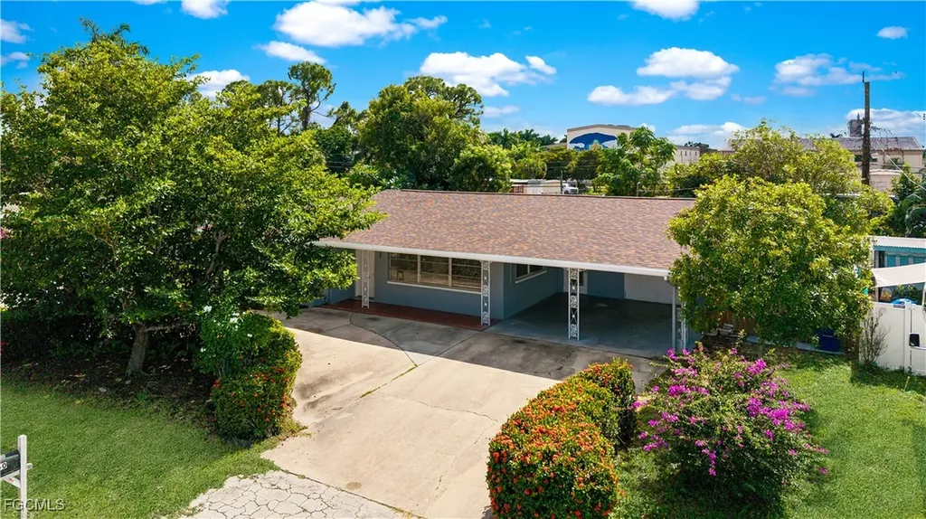 1450 Charles Road Fort Myers FL 33919