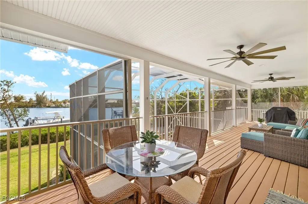 2391 Shop Road Sanibel FL 33957