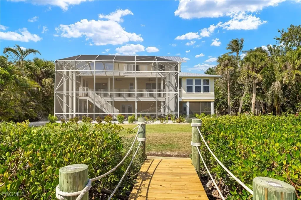 2391 Shop Road Sanibel FL 33957
