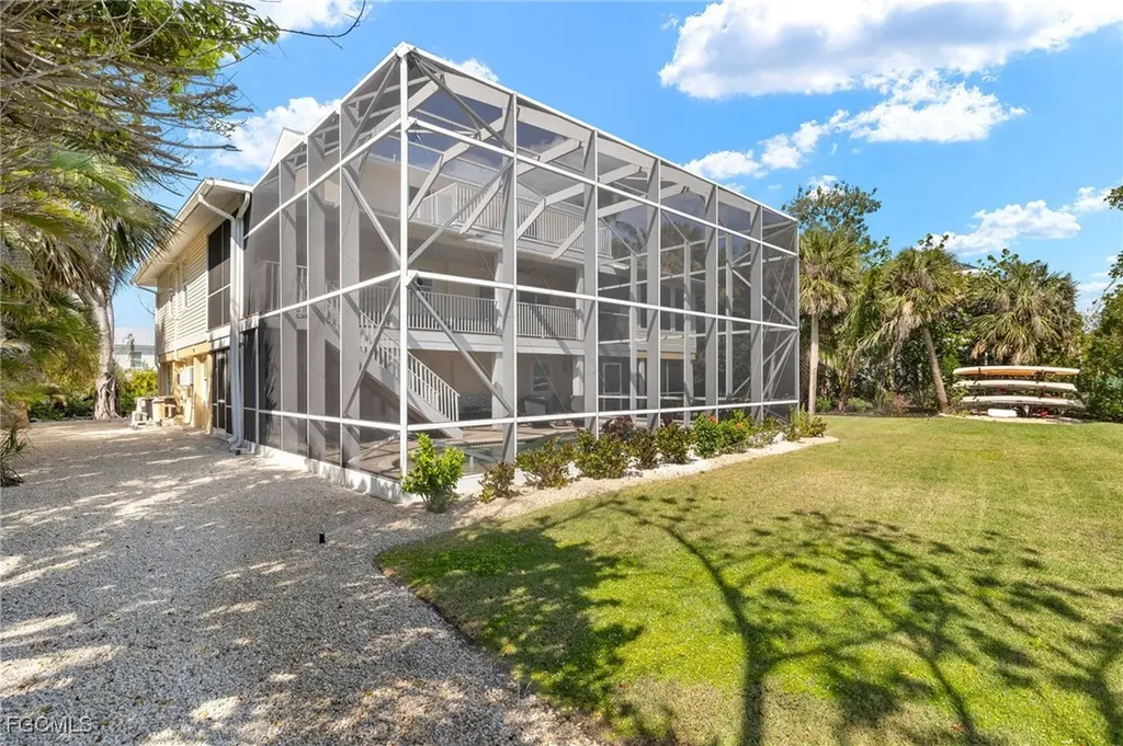 2391 Shop Road Sanibel FL 33957