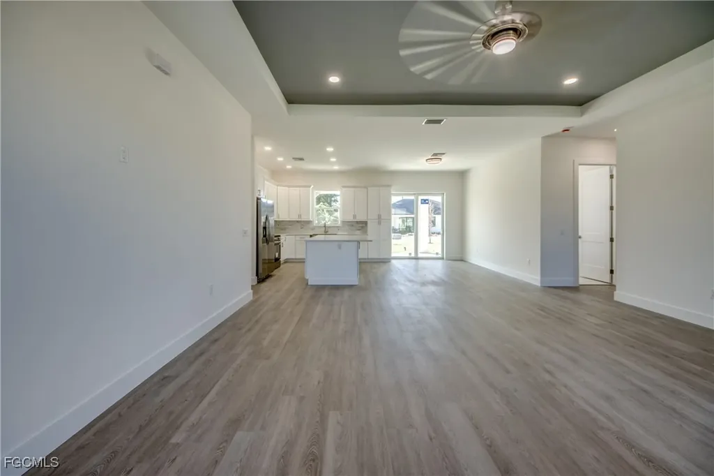 1720 SW 3rd Street Cape Coral FL 33991