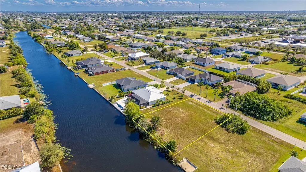 2901 SW 2nd Terrace Cape Coral FL 33991