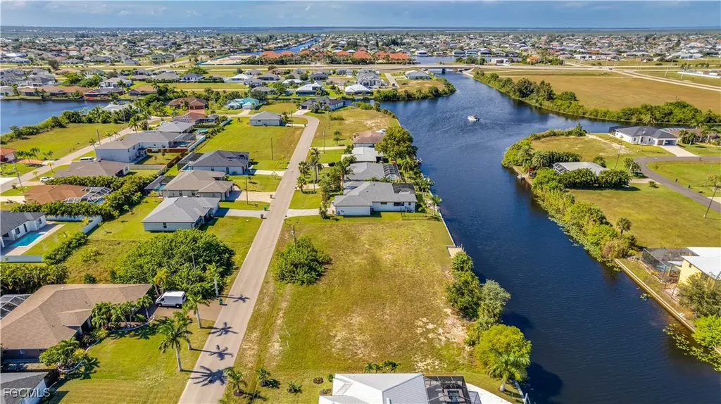 2901 SW 2nd Terrace Cape Coral FL 33991