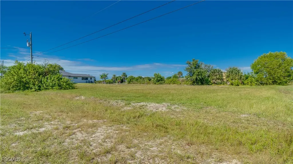 2901 SW 2nd Terrace Cape Coral FL 33991