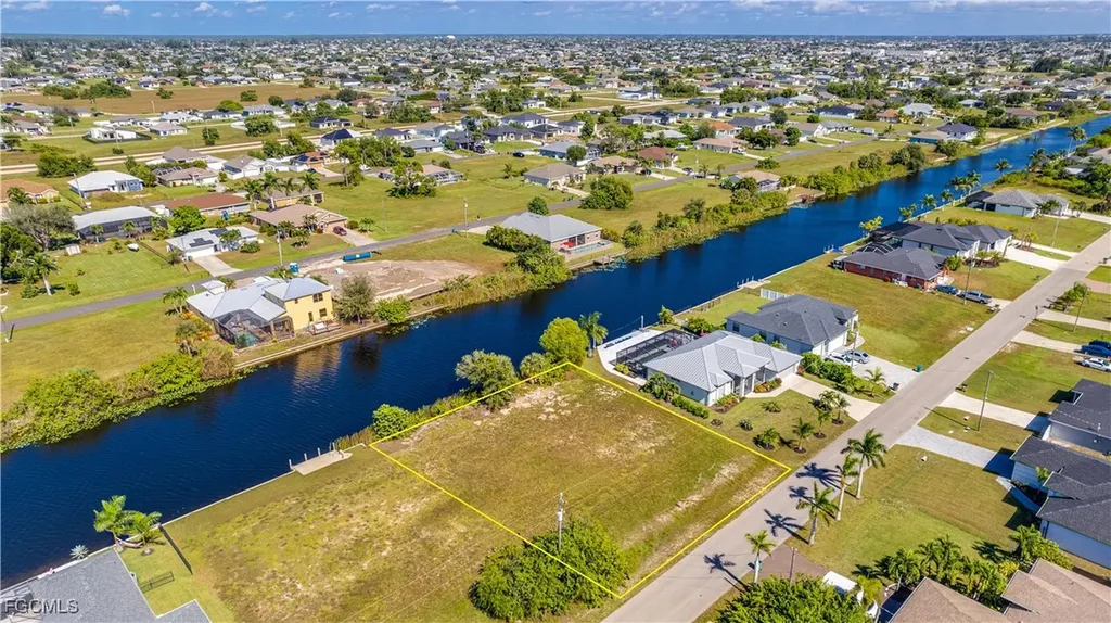 2901 SW 2nd Terrace Cape Coral FL 33991