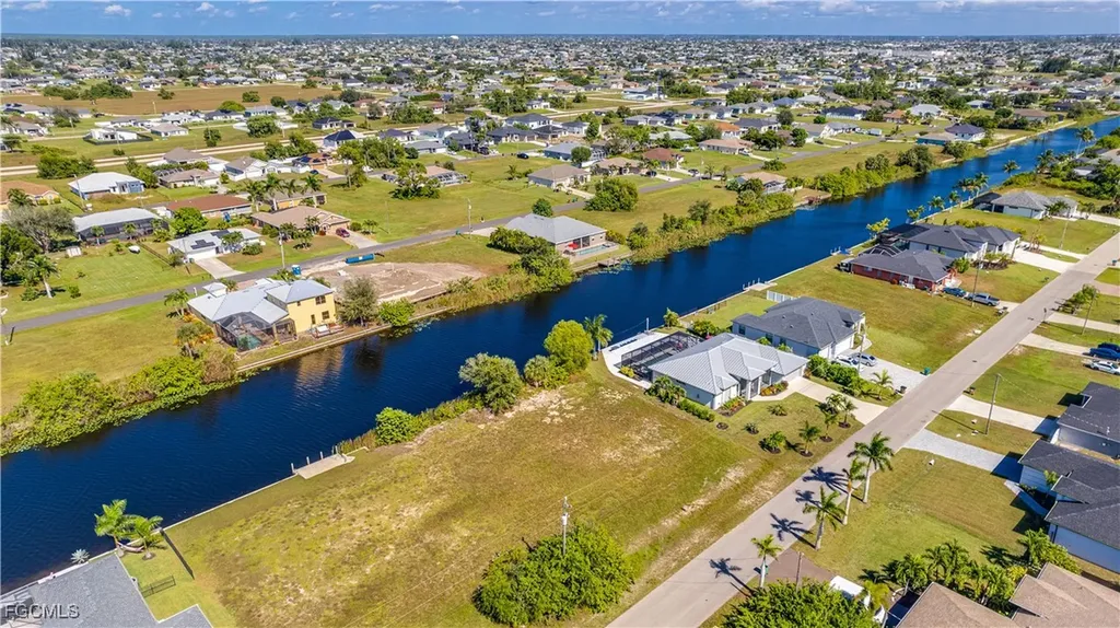 2901 SW 2nd Terrace Cape Coral FL 33991