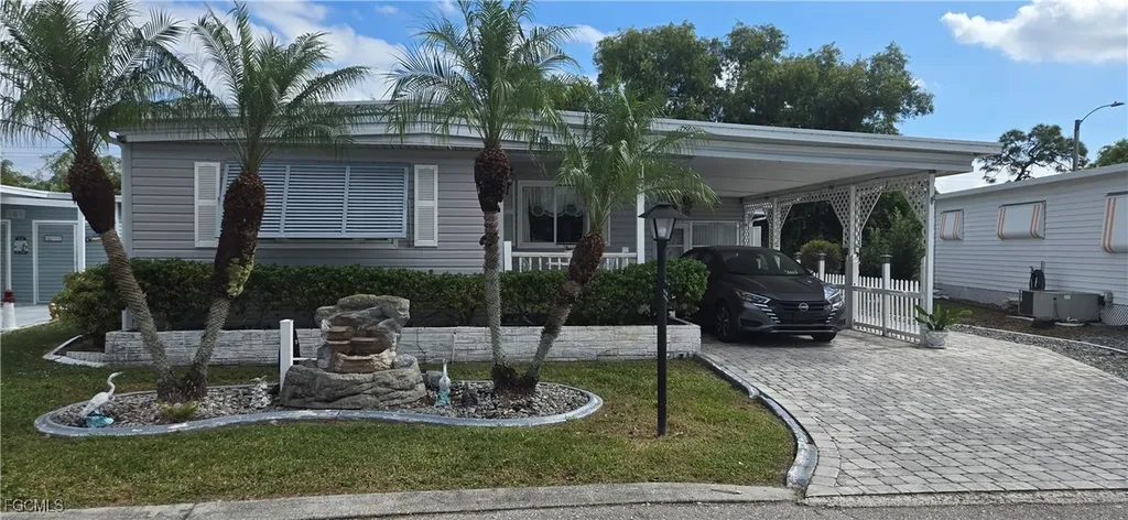 21 Nicklaus Boulevard North Fort Myers FL 33903