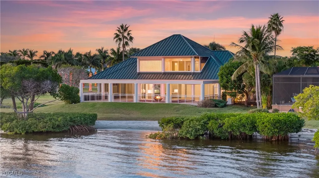 North Fort Myers FL, 12540 Panasoffkee Drive