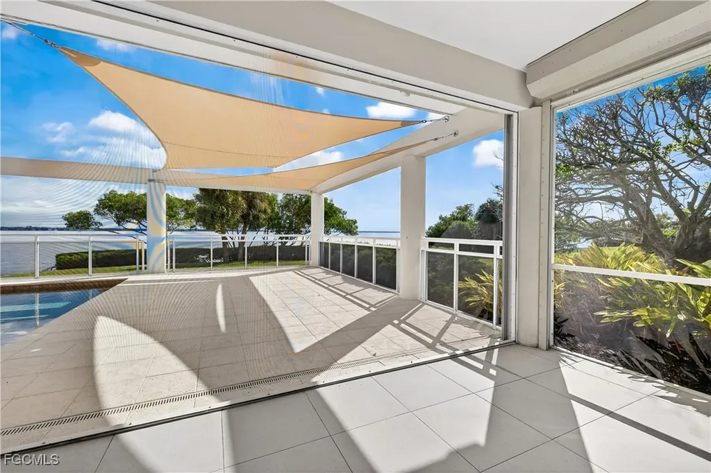 12540 Panasoffkee Drive North Fort Myers FL 33903