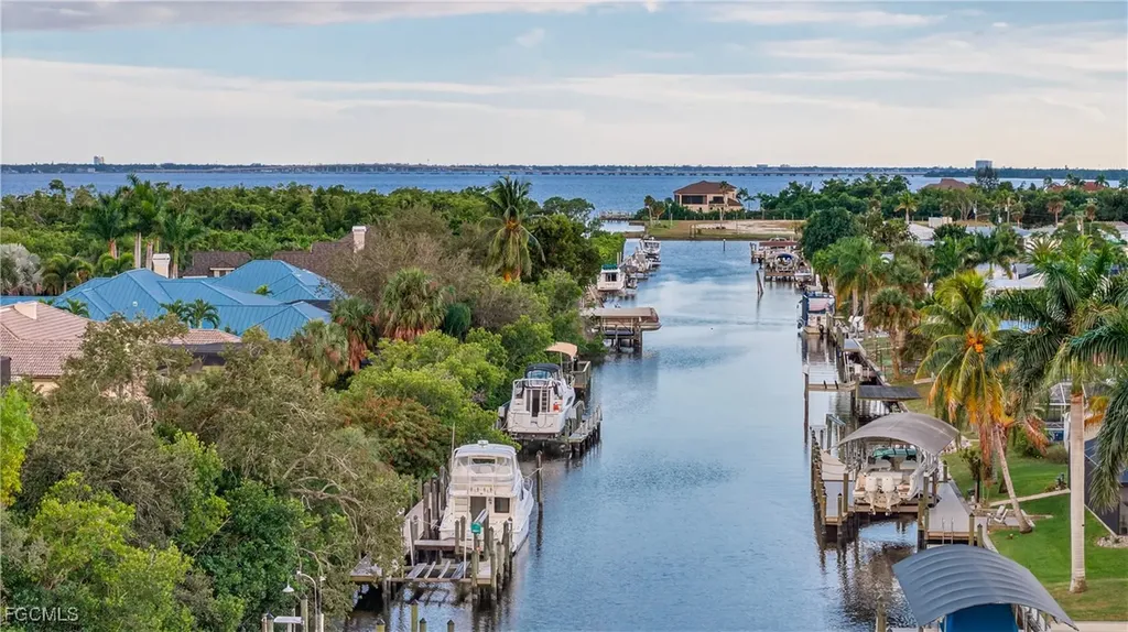 12540 Panasoffkee Drive North Fort Myers FL 33903