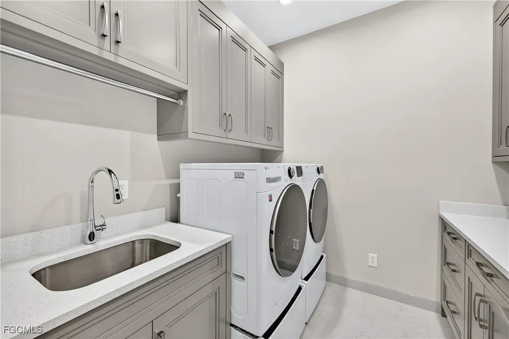12540 Panasoffkee Drive North Fort Myers FL 33903