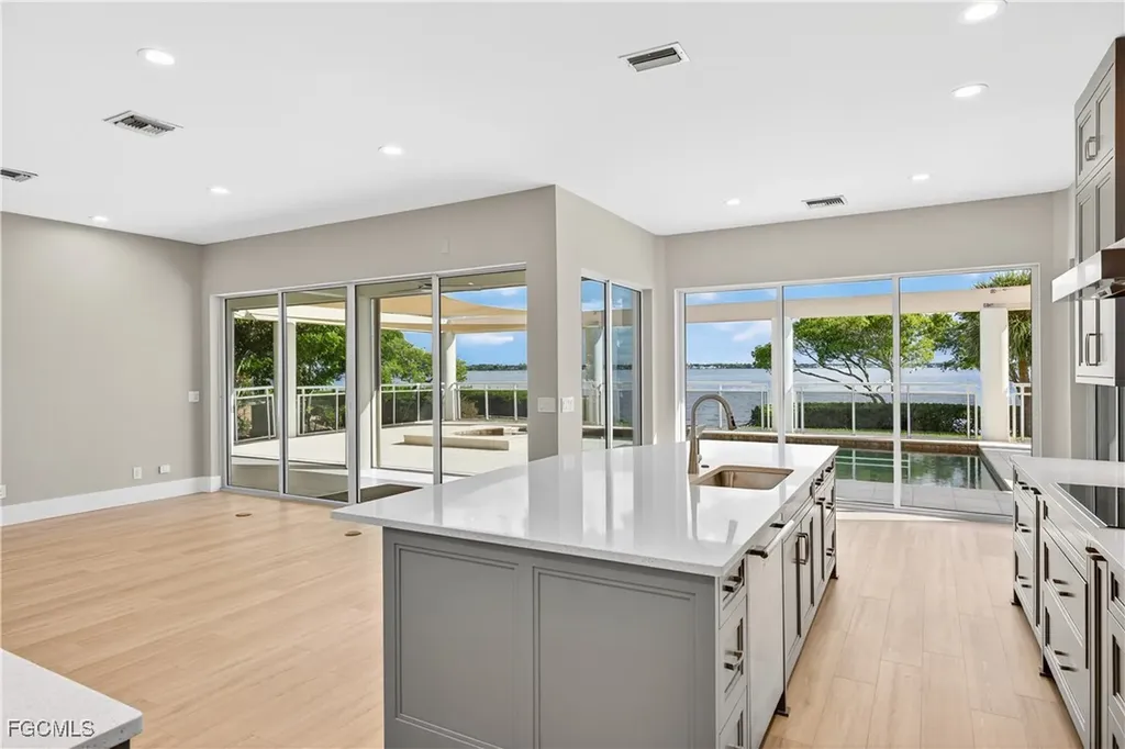 12540 Panasoffkee Drive North Fort Myers FL 33903