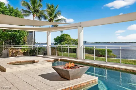 12540 Panasoffkee Drive North Fort Myers FL 33903