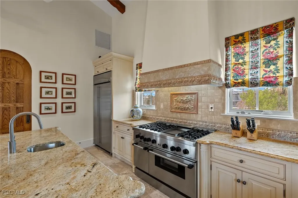 4972 Joewood Drive Sanibel FL 33957