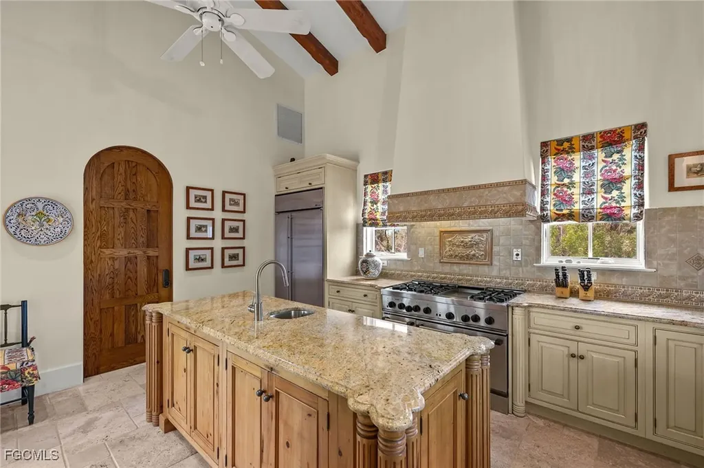 4972 Joewood Drive Sanibel FL 33957