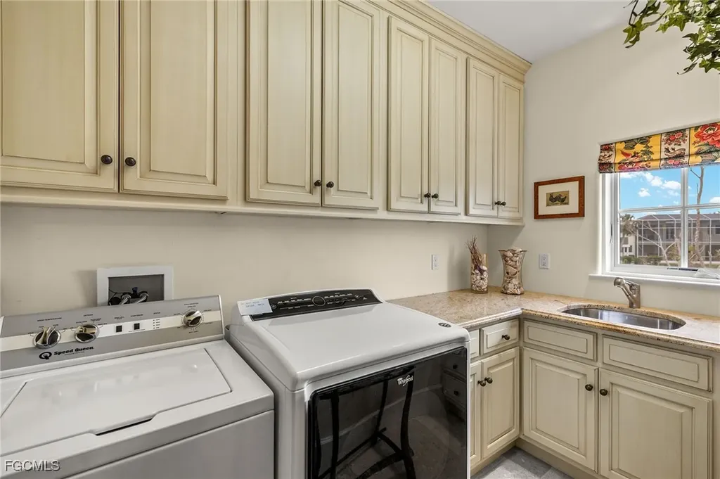 4972 Joewood Drive Sanibel FL 33957
