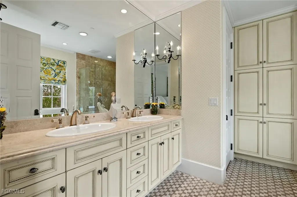 4972 Joewood Drive Sanibel FL 33957