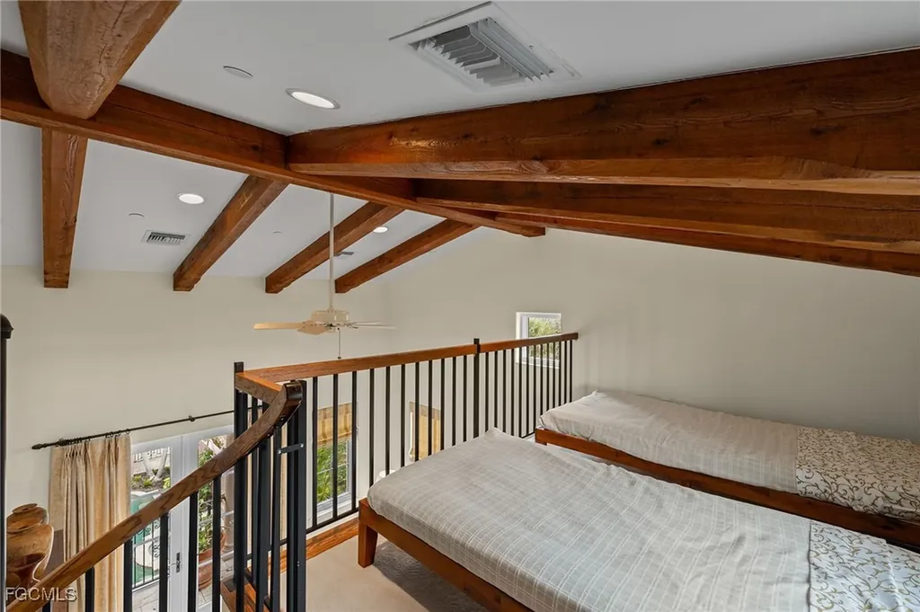 4972 Joewood Drive Sanibel FL 33957
