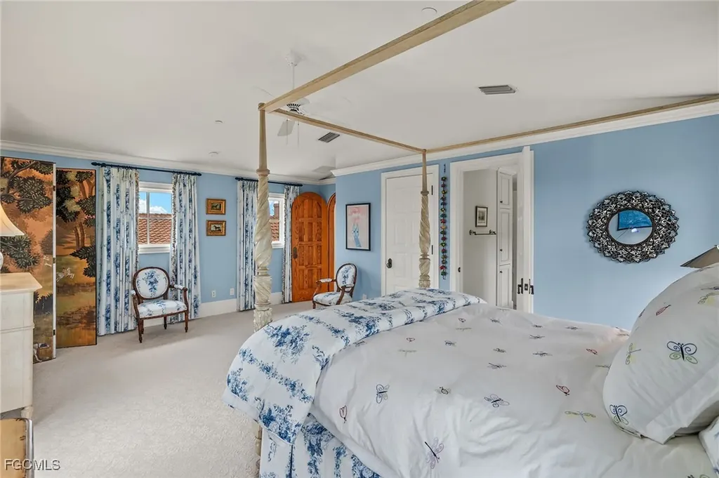 4972 Joewood Drive Sanibel FL 33957
