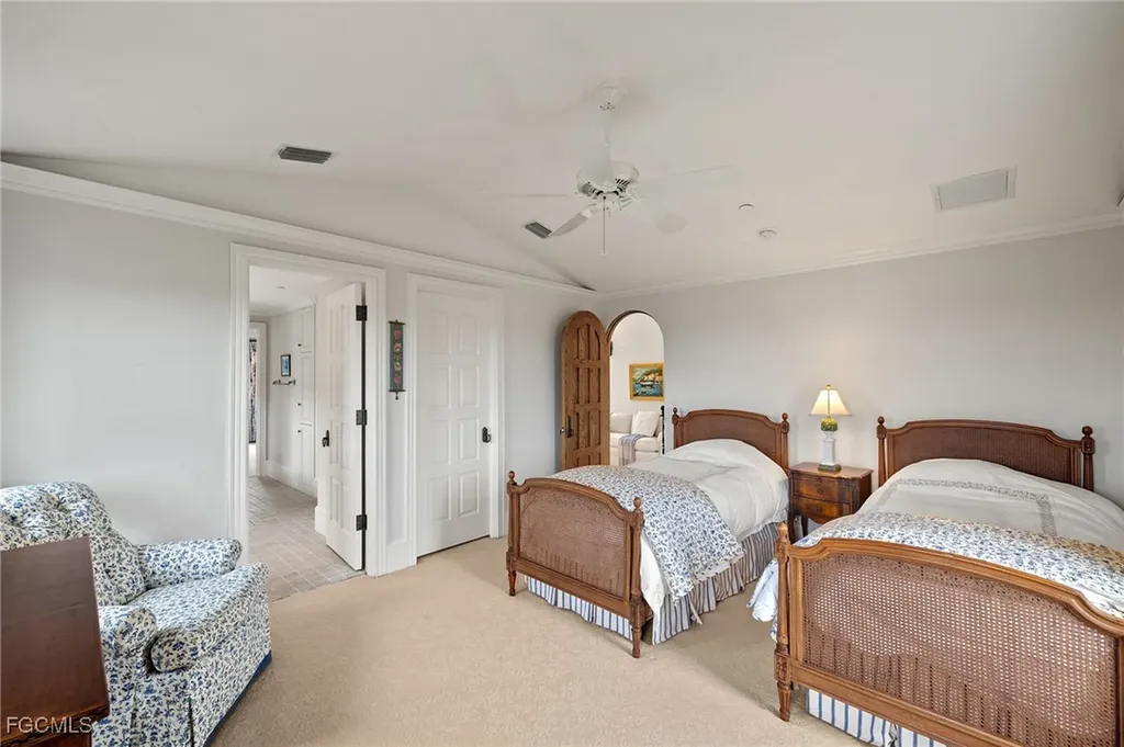 4972 Joewood Drive Sanibel FL 33957