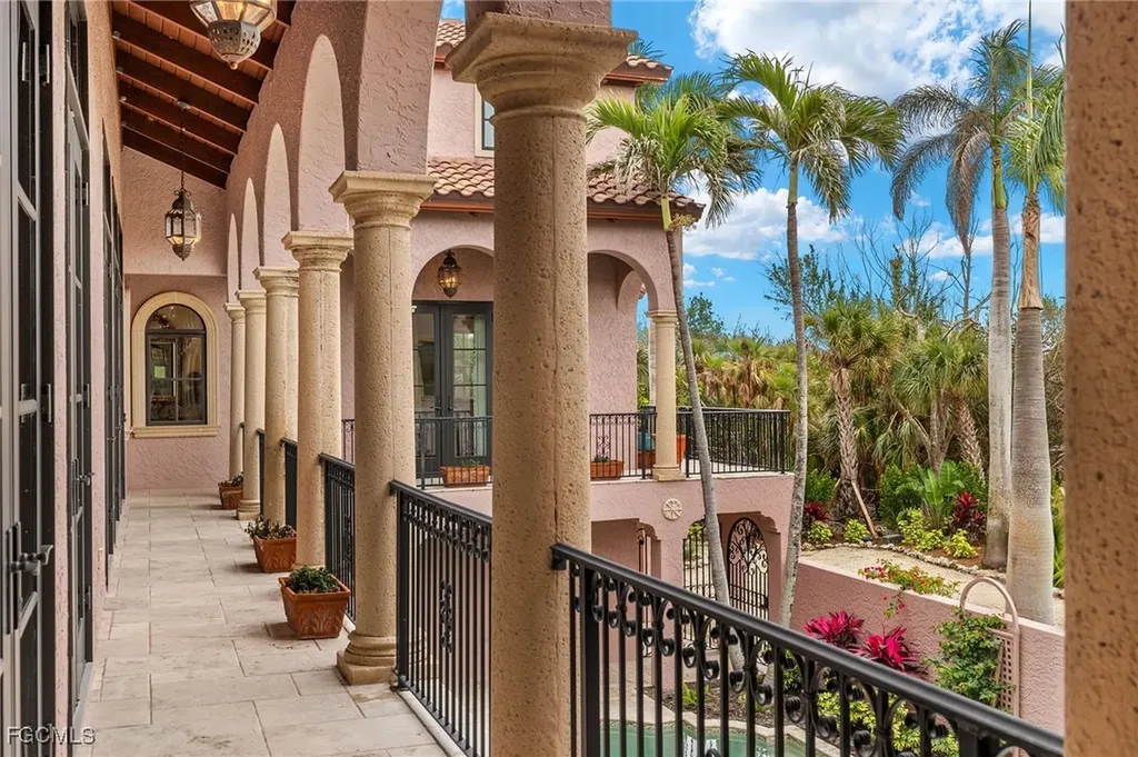 4972 Joewood Drive Sanibel FL 33957