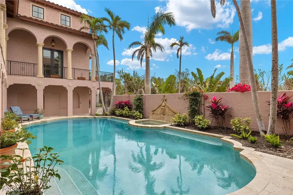 4972 Joewood Drive Sanibel FL 33957