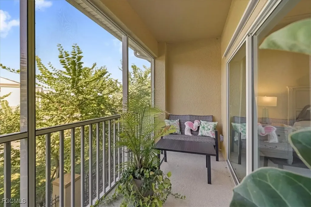 1149 Winding Pines Circle Cape Coral FL 33909