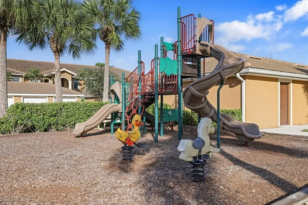 1149 Winding Pines Circle Cape Coral FL 33909