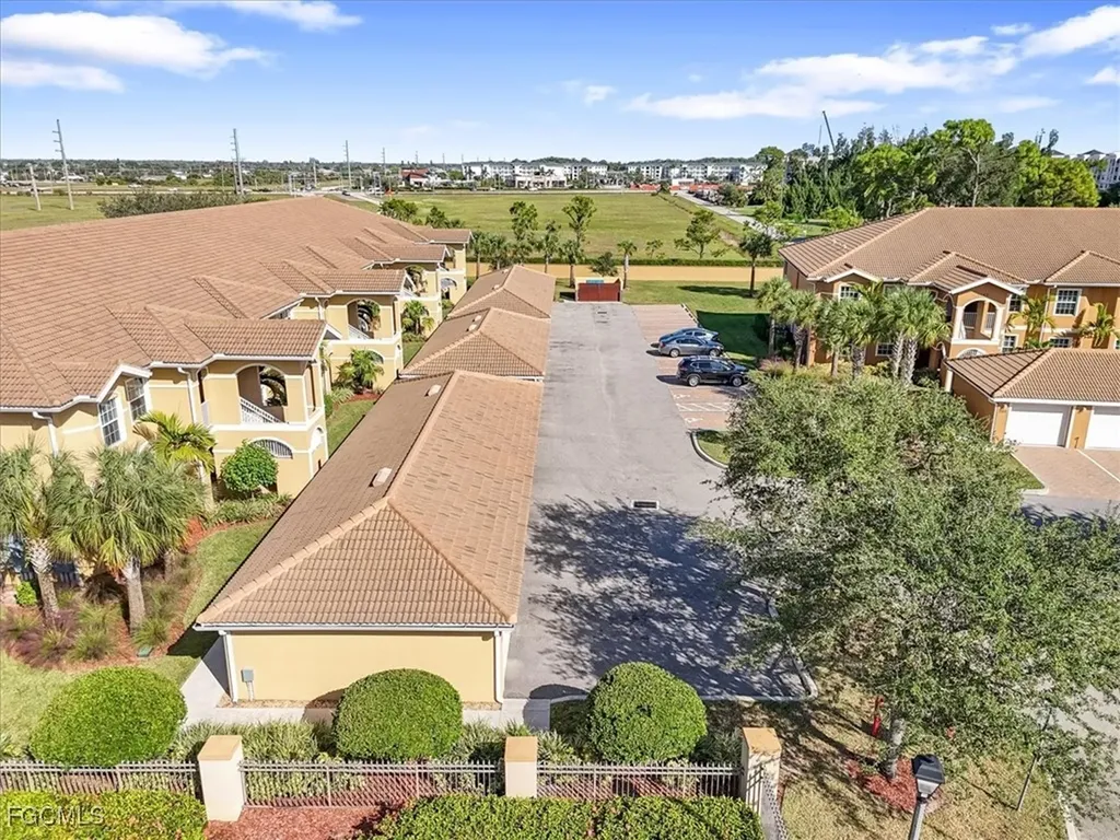 1149 Winding Pines Circle Cape Coral FL 33909