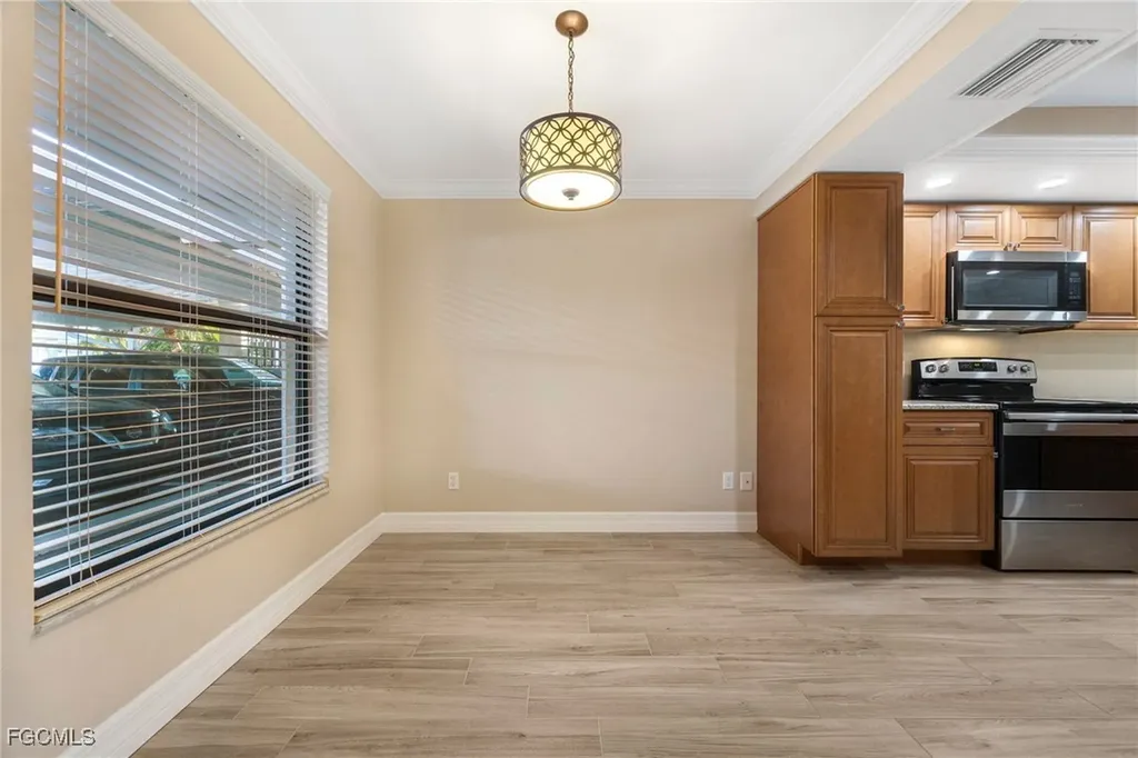 912 SW 48th Terrace Cape Coral FL 33914